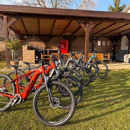 Kégli_fonyód Villa